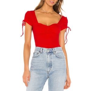 superdown sierra ruched crop top in red